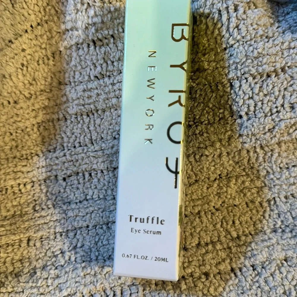 BYRO NEW YORK Truffle Eye Serum .67 fl oz  NIP